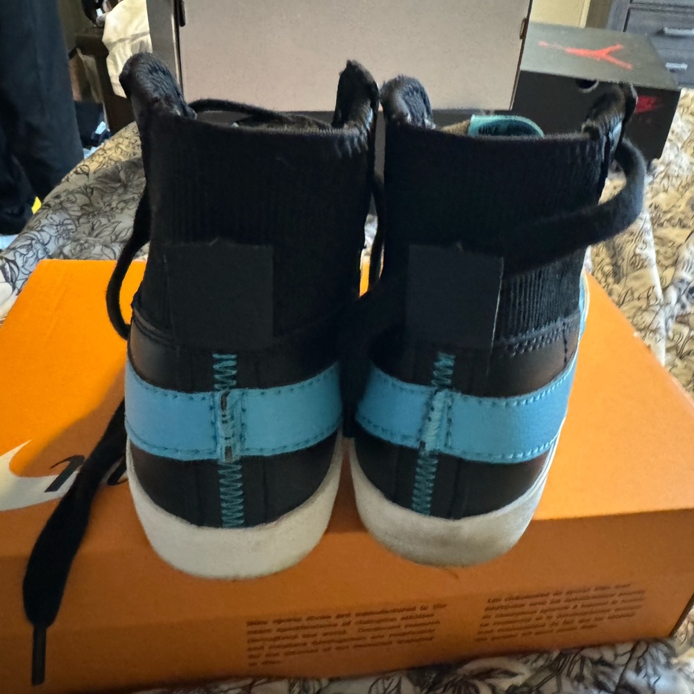 Men Trail Blazers size 7 1/2
